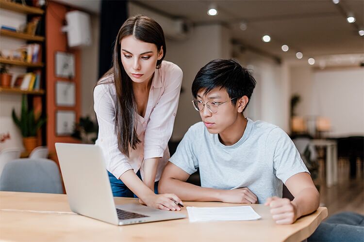 Standard Plan (₹ 4,650 /Month ~₹ 338 /Class) 1 Teacher and Student